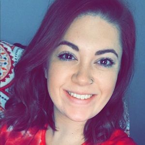 Meet your Posher, Michaela